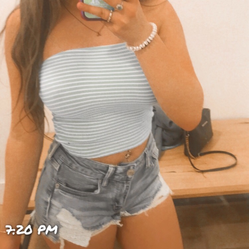 Meet your Posher, Maia